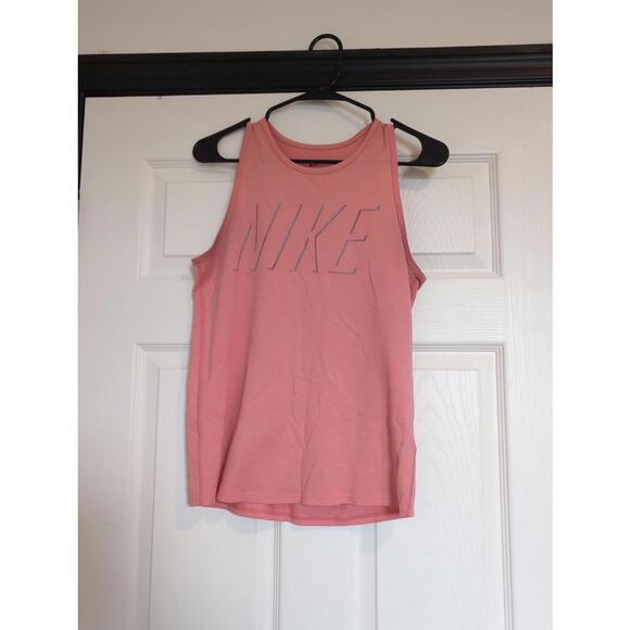 Small peach Nike tank - Picture 1 of 6